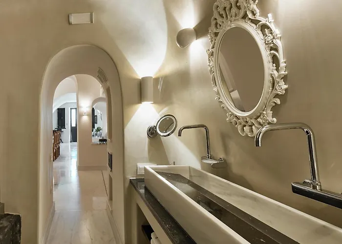 Villa Luxury Blue Dome Santorini