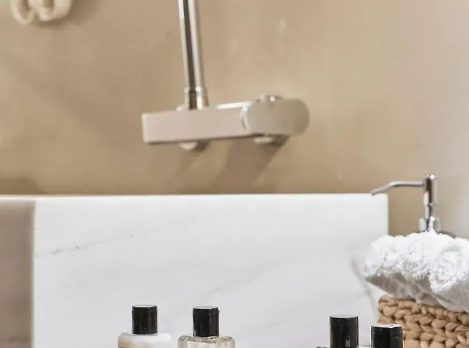 Luxury Blue Dome Santorini Imerovígli