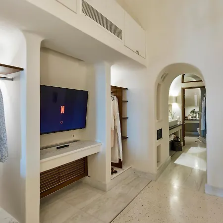 Luxury Blue Dome Santorini Villa *