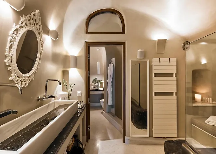 Luxury Blue Dome Santorini