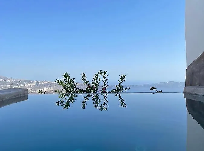 Villa Luxury Blue Dome Santorini