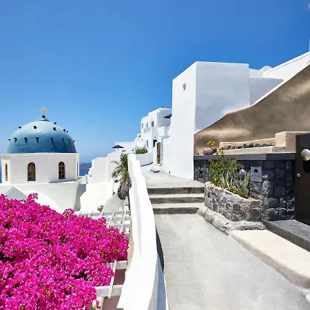 Luxury Blue Dome Santorini * イメロヴィグリ