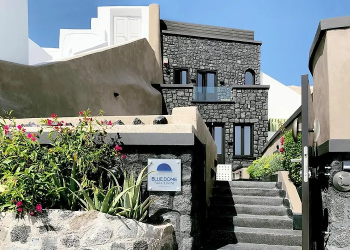 Luxury Blue Dome Santorini * イメロヴィグリ