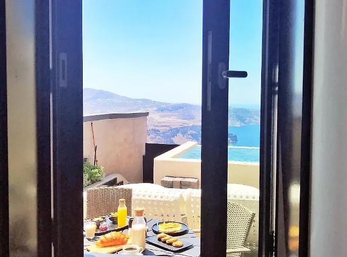 Luxury Blue Dome Santorini